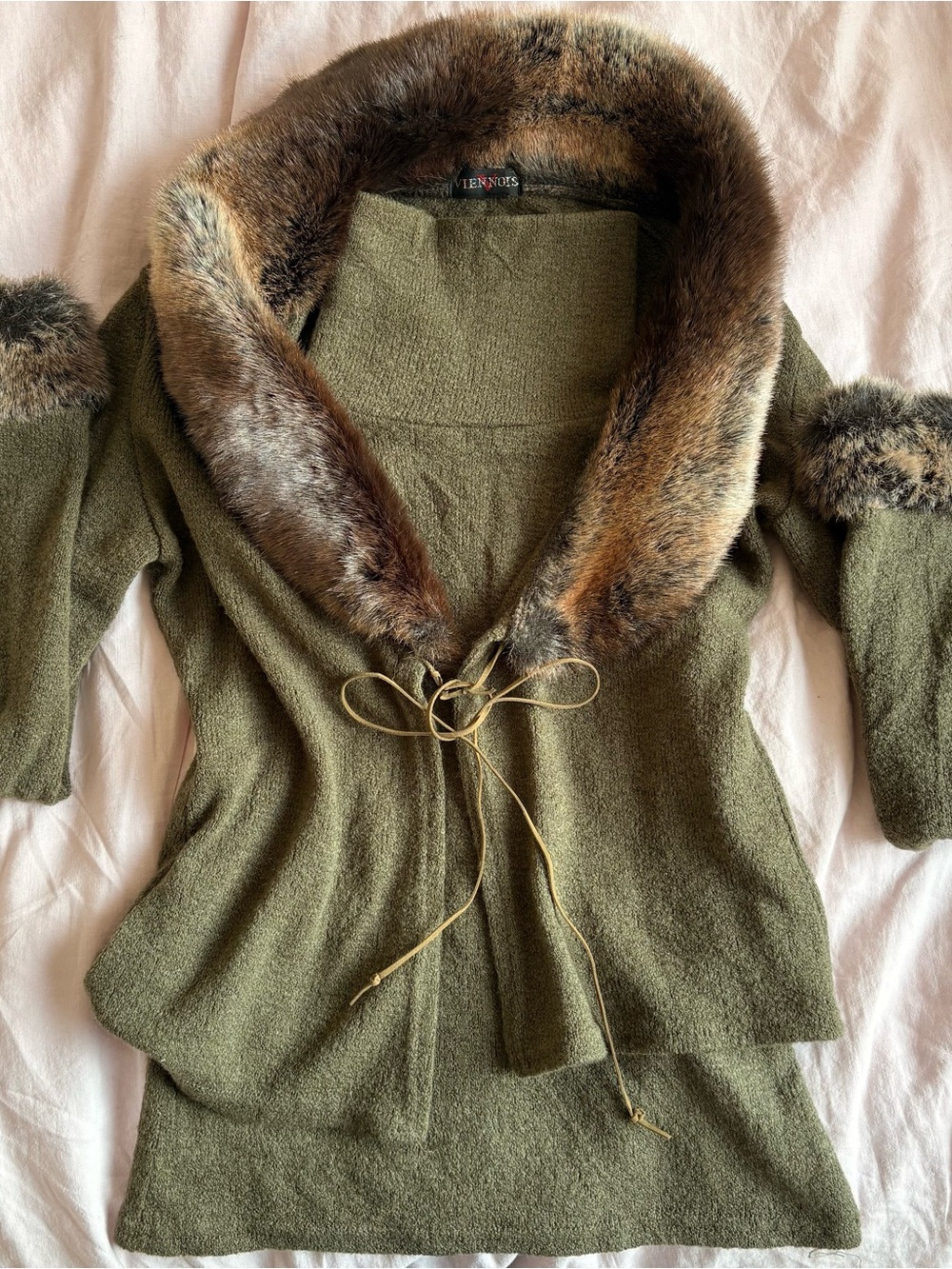 Fur-cuffed Cardigan and Top set